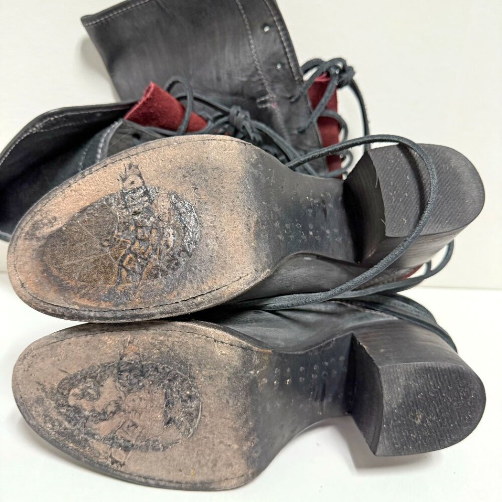 Freebird Coal Boots - Picture 10 of 15